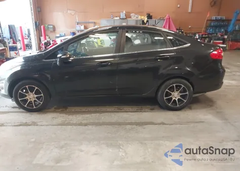 2011 Ford Fiesta Sel z USA, uszkodzony, nr VIN 3FADP4CJ4BM228274